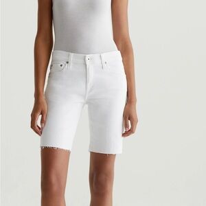 AG Jeans The Nikki Short Size 26R